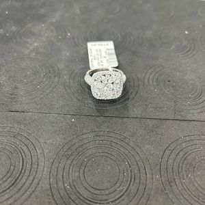 Giani Bernini Sterling silver ring Size 9 Reg $150 Sale!!!